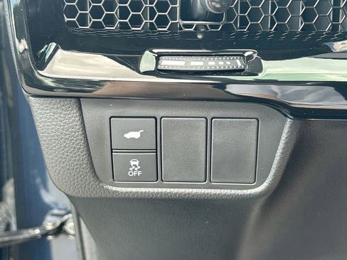 Used 2024 Honda CR-V EX-L image 29