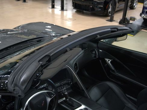 Used 2016 Chevrolet Corvette Stingray Coupe w/ 2LT Preferred Equipment Group RWD image 19