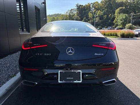 Certified 2025 Mercedes-Benz CLE 300 4MATIC Coupe image 5
