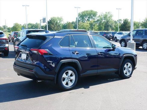 Certified 2021 Toyota RAV4 XLE w/ XLE Grade Weather Package AWD/4WD image 5