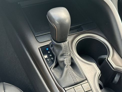 Used 2023 Toyota Camry SE image 25
