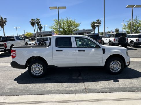 New 2026 Ford Maverick XL image 9