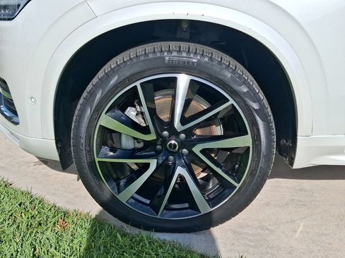 Used 2023 Volvo XC90 B6 Plus w/ Protection Package Premier AWD/4WD image 3