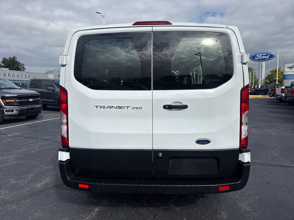 Used 2025 Ford Transit 250 Low Roof w/ Exterior Upgrade Package RWD image 8