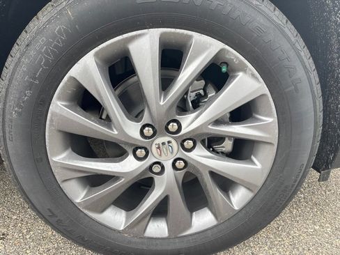 New 2026 Buick Enclave Preferred w/ Power Package AWD/4WD image 9
