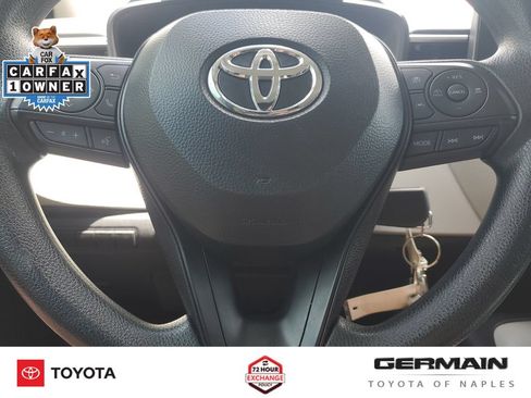 Used 2025 Toyota Corolla LE FWD image 24