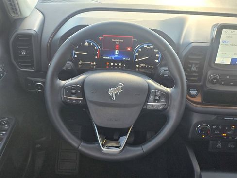 Used 2024 Ford Bronco Sport Outer Banks image 15