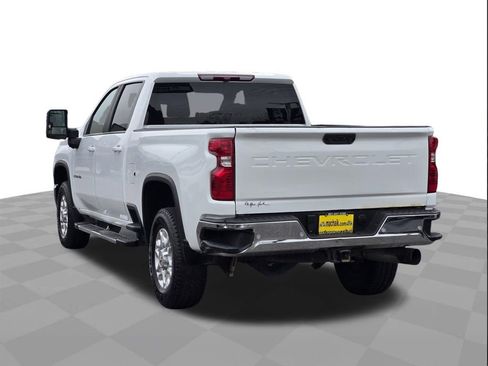 Used 2024 Chevrolet Silverado 2500 LT image 6