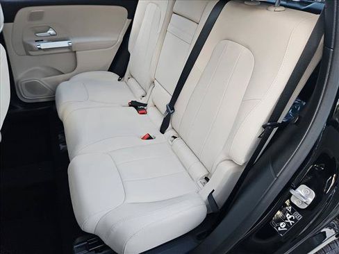 New 2026 Mercedes-Benz GLB 250 image 15