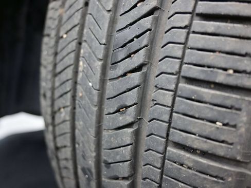 Used 2025 Honda Pilot EX-L image 17