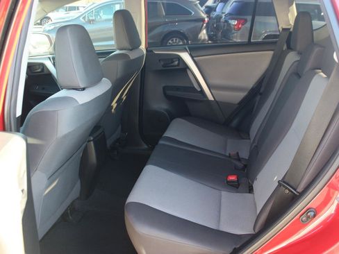 Used 2015 Toyota RAV4 LE image 26