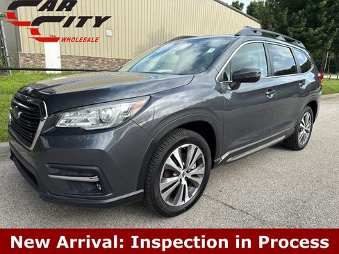 Used 2022 Subaru Ascent Limited w/ Technology Package AWD/4WD image 1