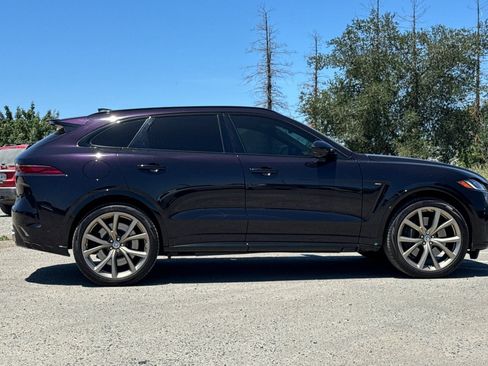Used 2023 Jaguar F-PACE SVR AWD/4WD image 3