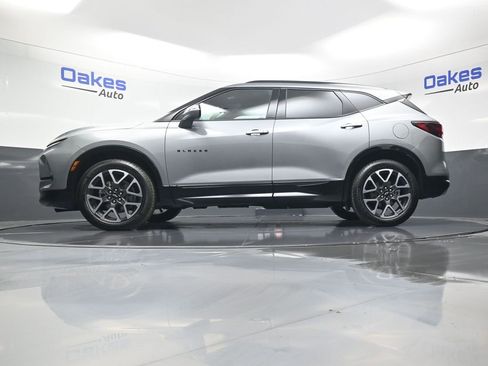 Used 2025 Chevrolet Blazer RS image 43