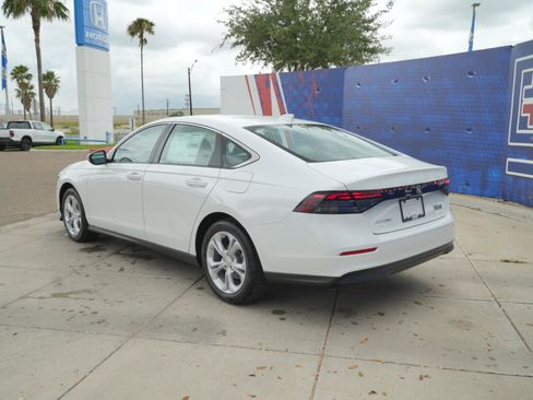 New 2026 Honda Accord LX image 9