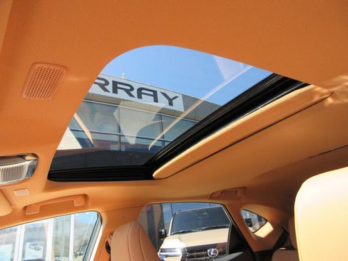 Used 2026 Lexus NX 350h AWD w/ Accessory Package (Z1) image 18