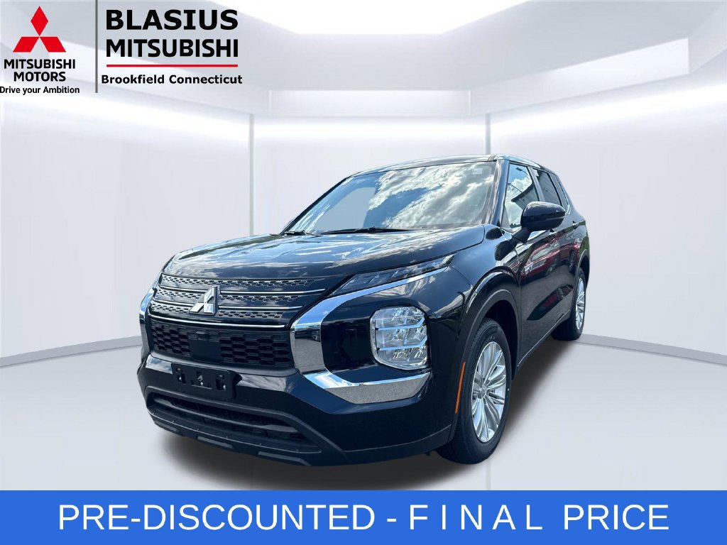 Used 2025 Mitsubishi Outlander ES AWD/4WD image 1