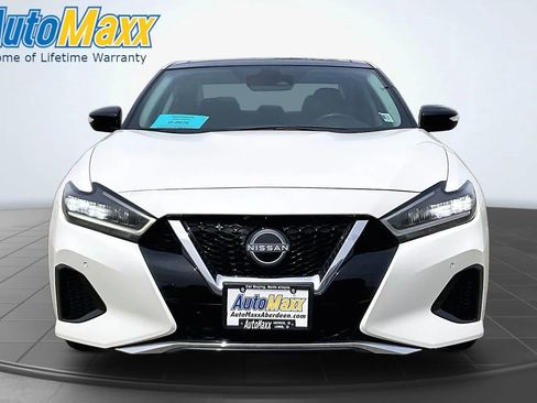 Used 2023 Nissan Maxima SL FWD image 2