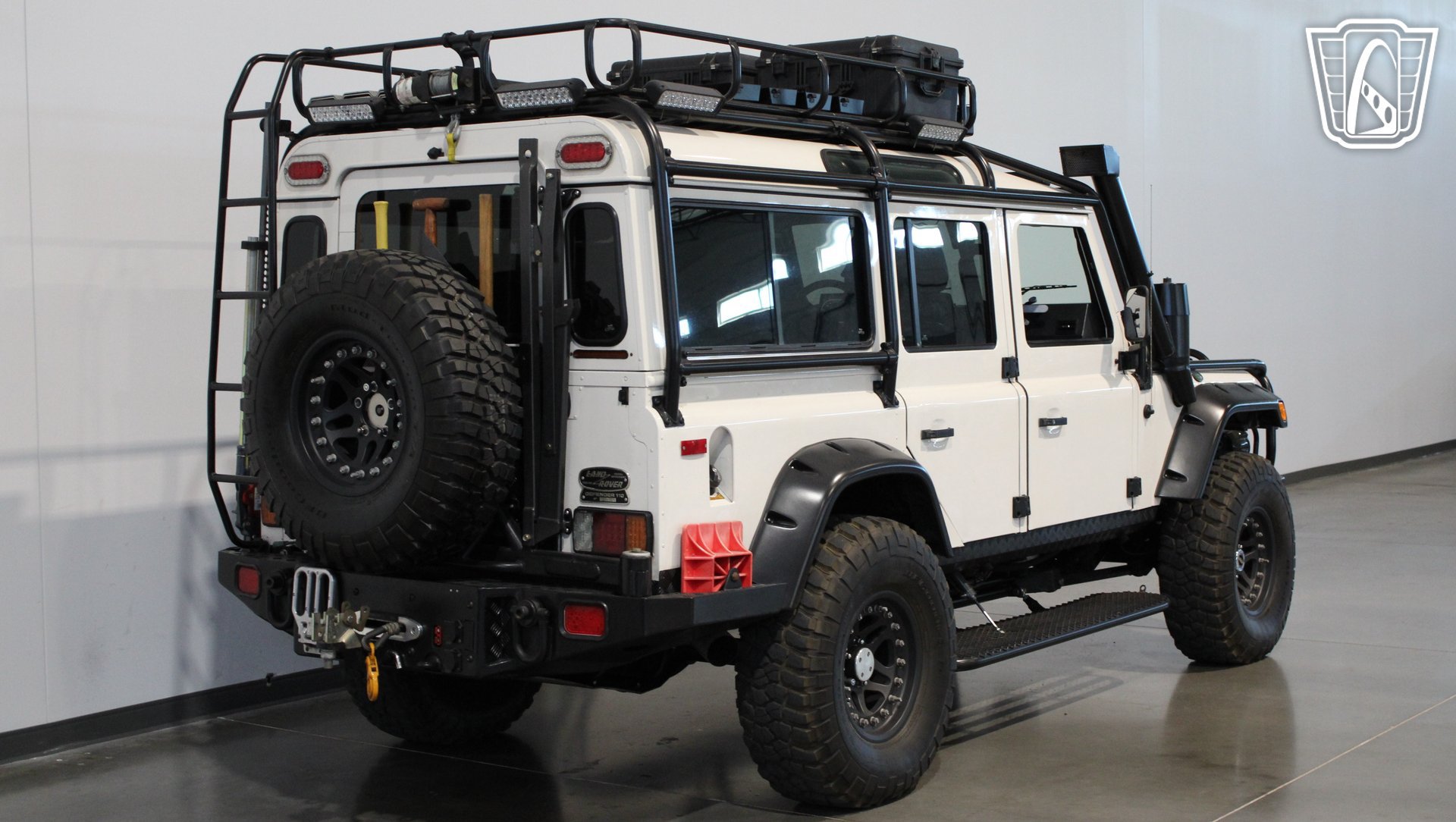 Used 1993 Land Rover Defender 110 AWD/4WD image 28