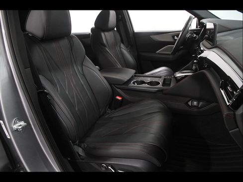 Used 2025 Acura MDX A-Spec AWD/4WD image 16
