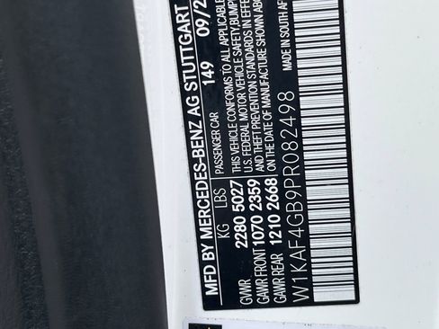 Used 2023 Mercedes-Benz C 300 Sedan image 9