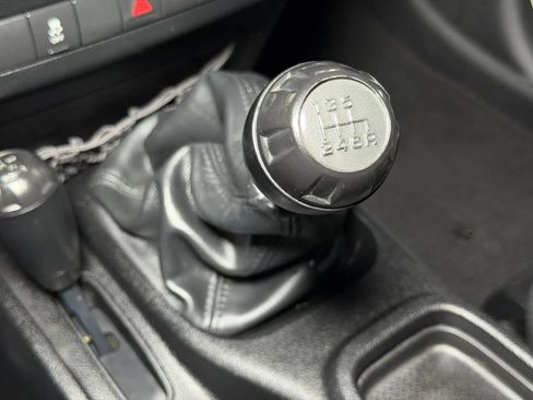 Used 2012 Jeep Wrangler Sport AWD/4WD image 26