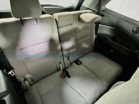 Used 2021 Honda Pilot EX image 25