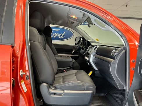 Used 2016 Toyota Tundra SR5 w/ TRD Off Road Package image 21