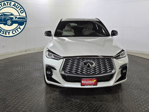 Used 2024 INFINITI QX55 Luxe AWD/4WD image 2