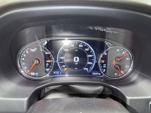 Used 2022 GMC Acadia Denali image 28