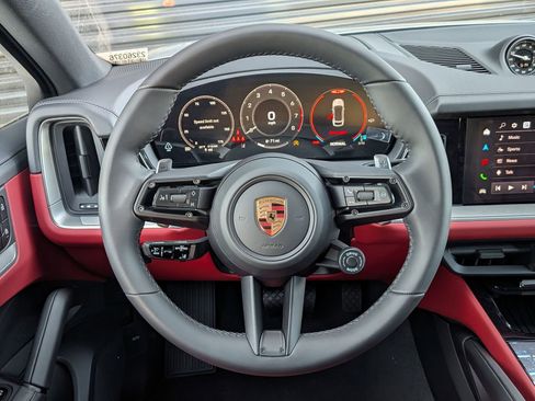 New 2026 Porsche Cayenne Coupe image 16