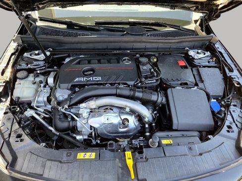 Used 2023 Mercedes-Benz GLB 35 AMG AMG GLB 250 4MATIC w/ Parking Assistance Package image 79