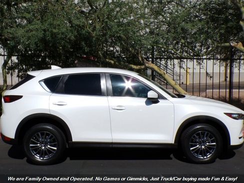 Used 2017 MAZDA CX-5 Sport FWD image 5