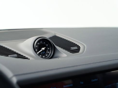 New 2026 Porsche Cayenne Coupe image 27