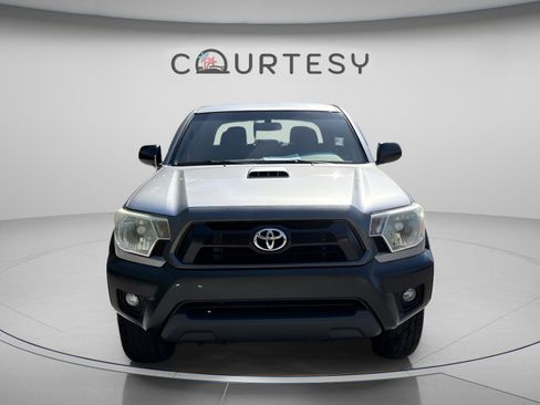 Used 2015 Toyota Tacoma PreRunner w/ Convenience Package RWD image 10