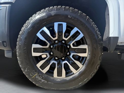 New 2026 GMC Sierra 2500 Denali Ultimate AWD/4WD image 45