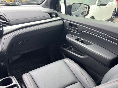 Used 2026 Honda Odyssey Sport-L image 28