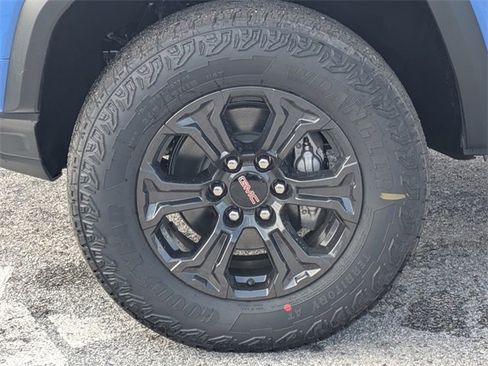 New 2025 GMC Canyon Elevation image 13