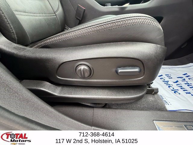 Certified 2024 GMC Terrain Denali w/ Denali Premium Package AWD/4WD image 15