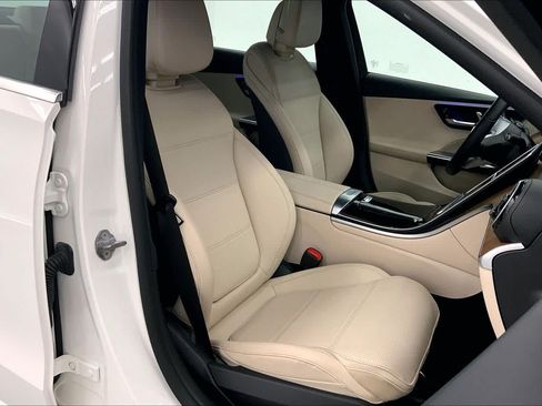 Certified 2022 Mercedes-Benz C 300 Sedan image 11