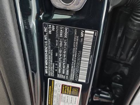 Used 2025 Mercedes-Benz GLS 450 4MATIC image 29