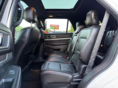 Used 2017 Ford Explorer Sport w/ Equipment Group 401A AWD/4WD image 10