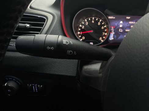 Used 2019 Jeep Compass Trailhawk AWD/4WD image 31
