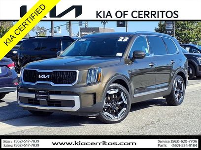 Certified 2023 Kia Telluride EX w/ EX Captain's Chair Package
