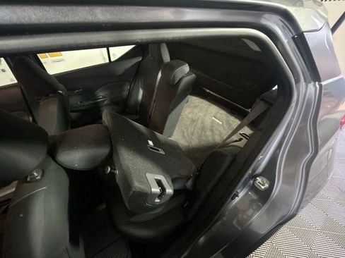 Used 2020 Nissan Kicks SV FWD image 35