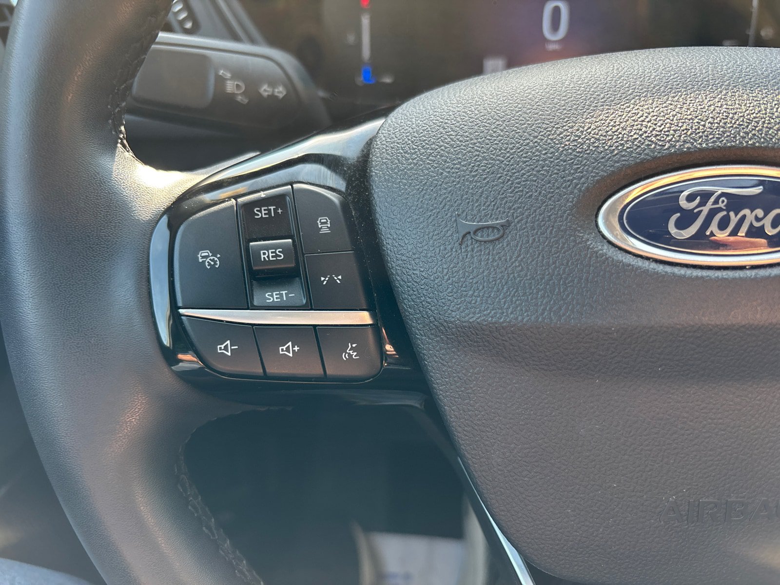 Used 2023 Ford Escape Active w/ Tech Pack #1 AWD/4WD image 16