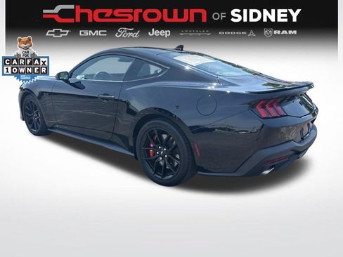 Used 2025 Ford Mustang GT Premium RWD image 3