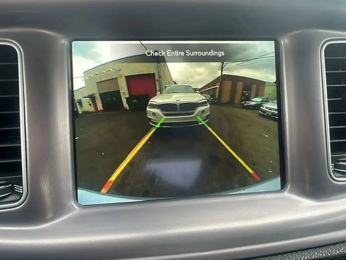 Used 2023 Dodge Charger SXT image 20