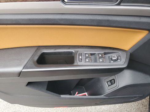 Used 2018 Volkswagen Atlas SEL Premium AWD/4WD image 21