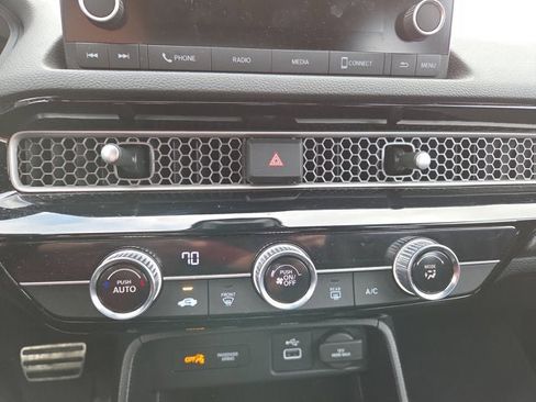 Used 2024 Honda Civic Sport image 17